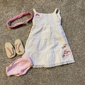 Gwen Thompson Chrissa American Girl Doll GOTY 2009 Meet Outfit w/headband/shoes